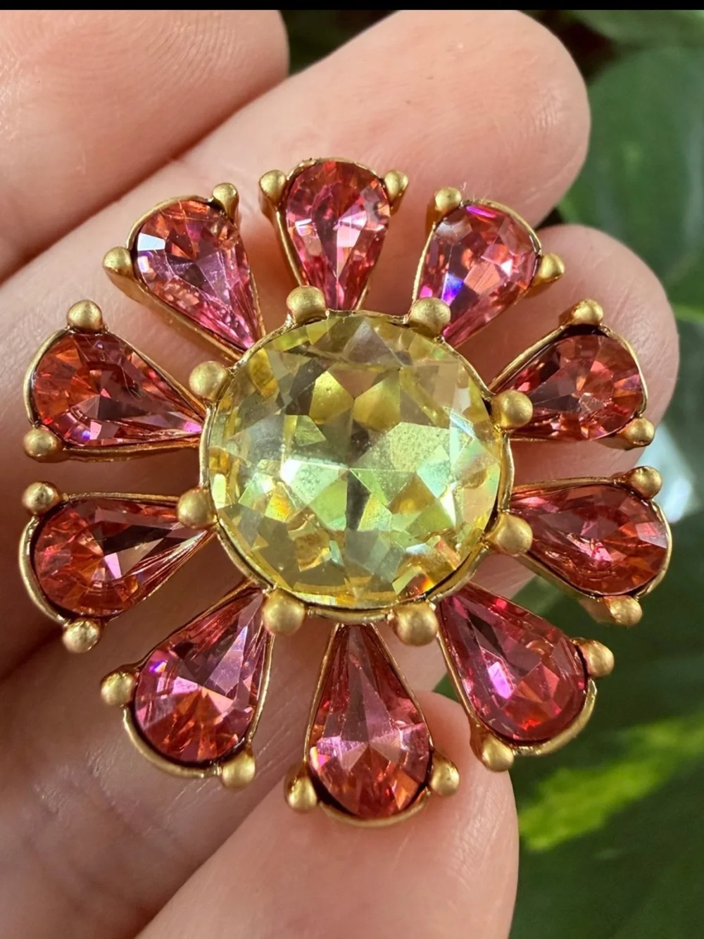 Oscar de la Renta Shimmering Crystal Flower Earrings PINK/JONQUIL✨Gold Tone Post